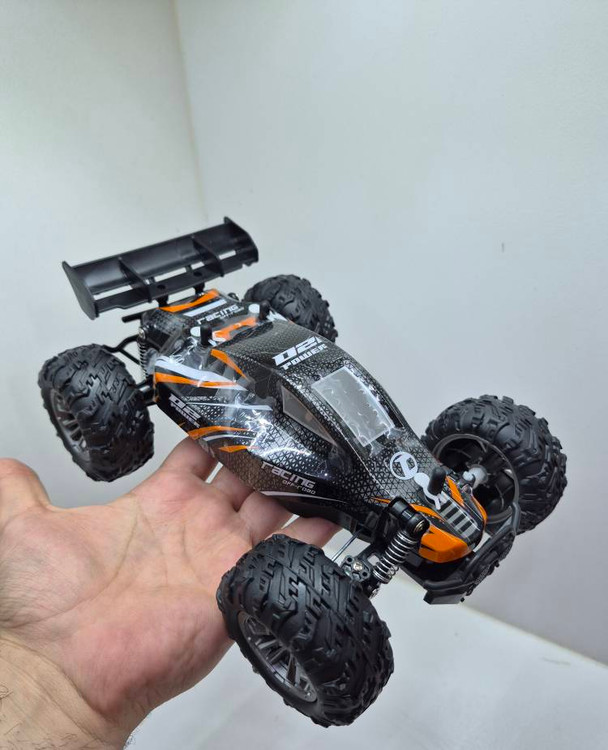 ماشین کنترلی آفرود Rock Crawler باطری‌خور شارژی Super Racing Car