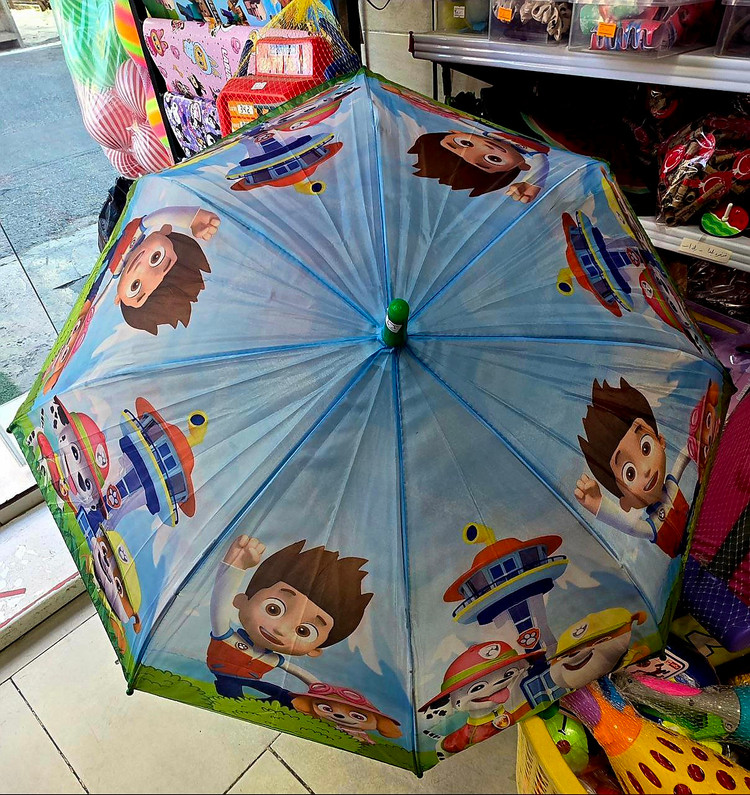 چتر بچه گانه طرح سگ های نگهبان کد ۰۱